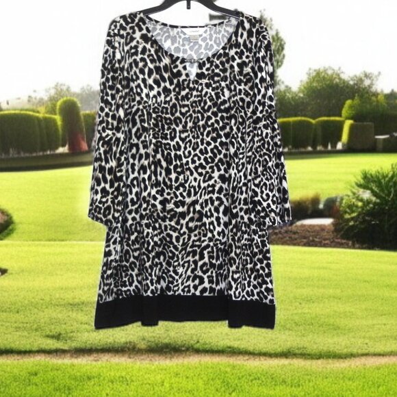 CJ Banks 1X Plus Size Animal Print Tunic Top - Picture 1 of 3
